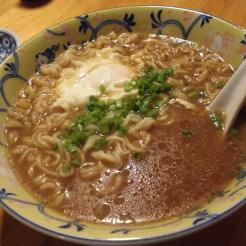 直輸入香港出前一丁(茶猫食堂)