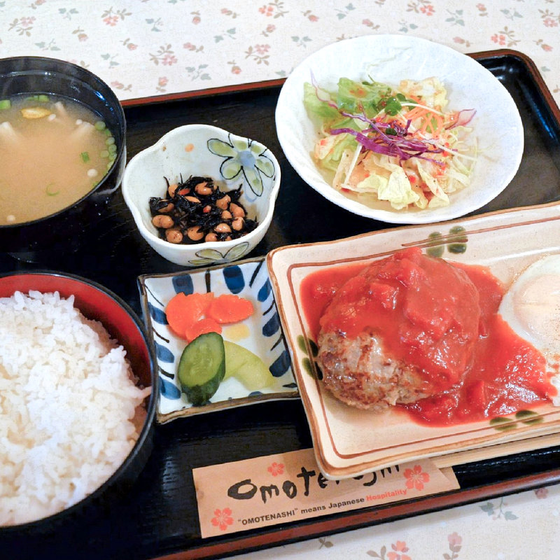 自家製手造りハンバーグ定食(らんぷ )