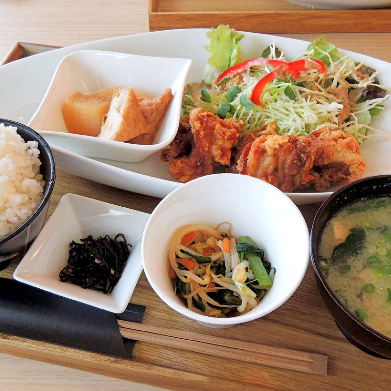 本日のランチ（若どり唐揚げ）(cafe CHEERFUL （ちあふる）)