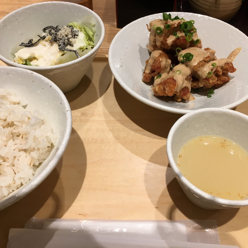 日替りランチ(名古屋コーチン親子丼 酉しみず)