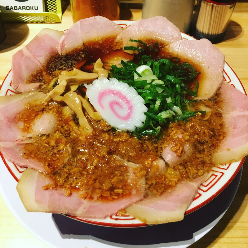 中華そばと半やきめし(サバ6製麺所 福島本店)