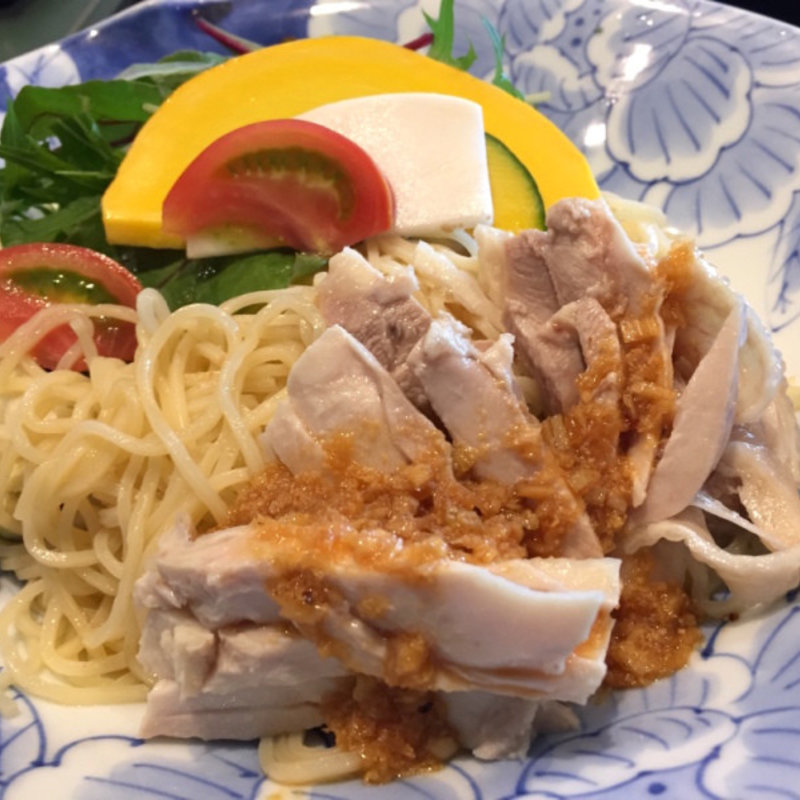 野菜たっぷり棒棒鶏冷麺(墨花居 成城コルティ店)