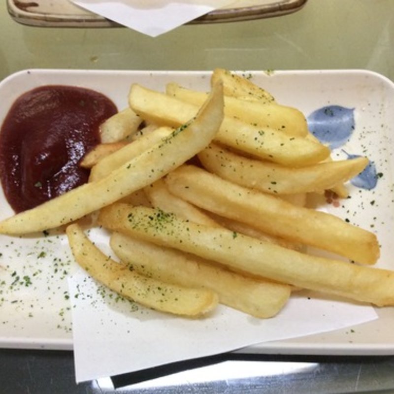 ポテトフライ(立呑み処 たよし)