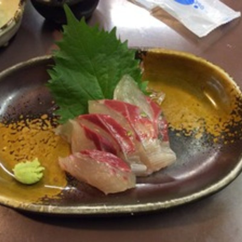 しまあじの刺身(かんちゃん （立ち呑みやさん）)