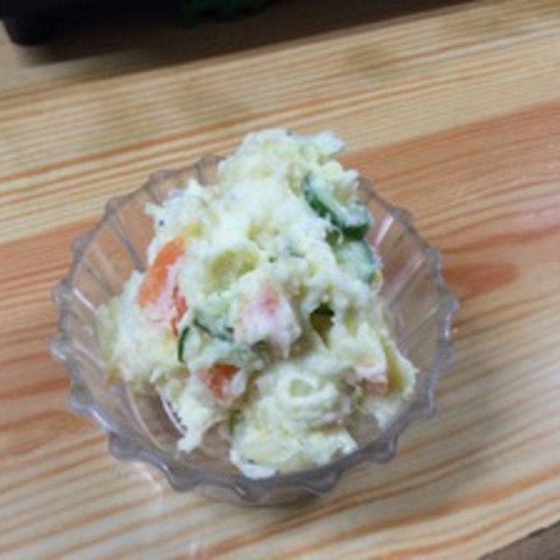 ポテトサラダ((有)下山酒店)