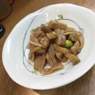 芋茎の煮物(よあけ食堂)