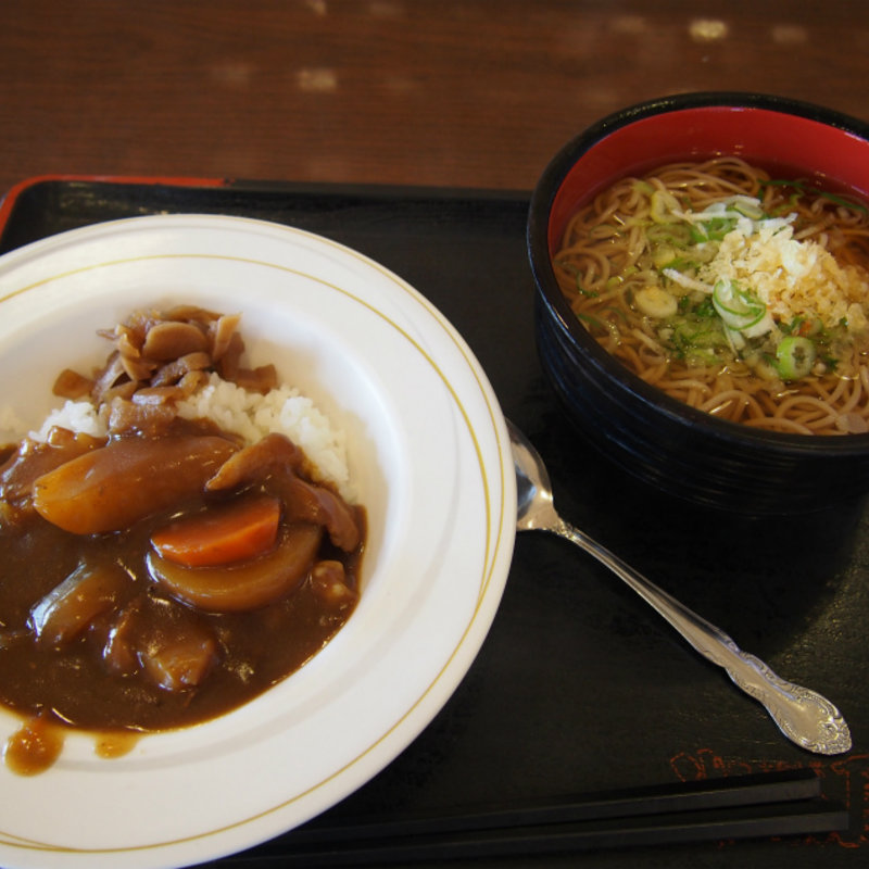 ミニカレー＋そば(大衆食堂 半田屋 川越店)
