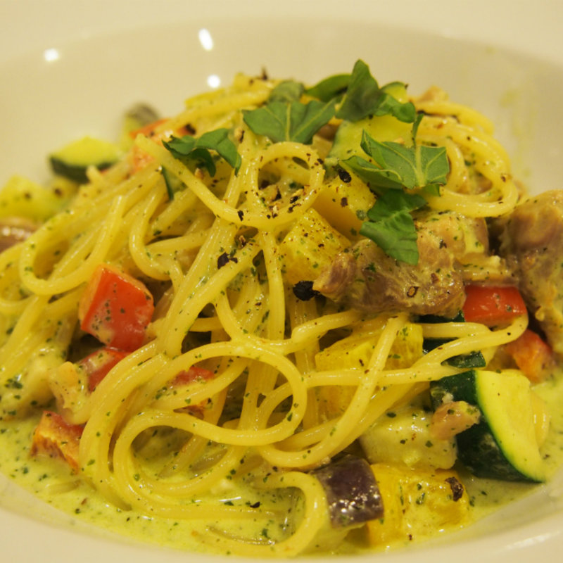 グリルチキンと夏野菜のバジルクリームスパ(PASTAまにあ （パスタマニア）)