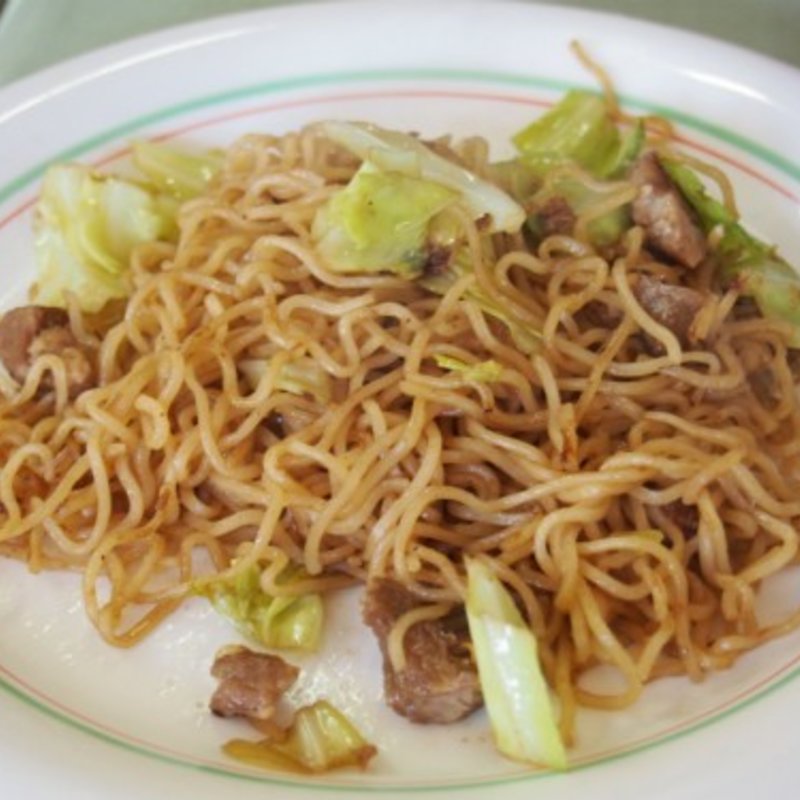 麺で焼きそば(富来・焼きそば 満願堂 （まんがんどう）)
