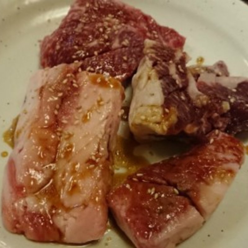 花咲シリーズ（ロース、カルビ、ハラミ）(カルビ庵 八尾店 )