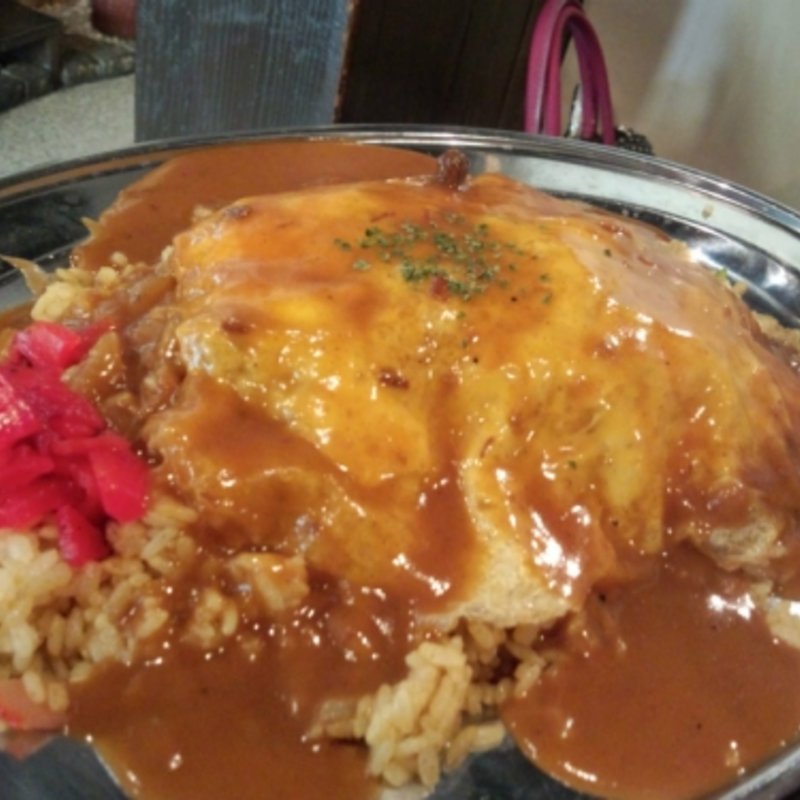 カレーオムライス(ベビーフェイスプラネッツ 南津守店)