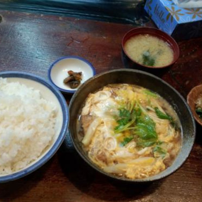 カツ玉子とじ定食(居酒屋ぜん )