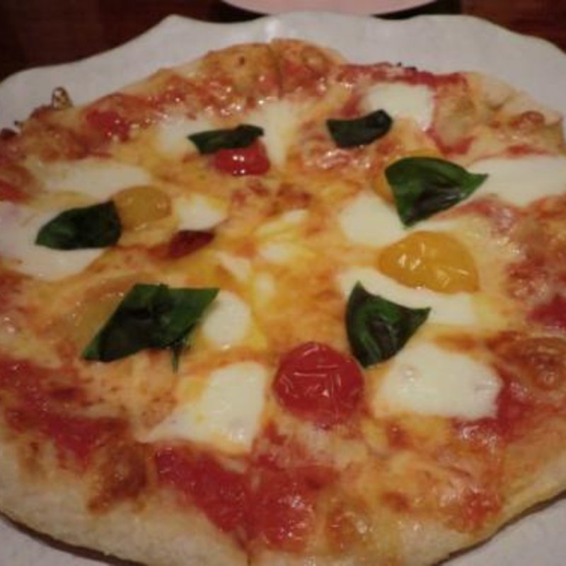 プチトマトとモツァレラのマルゲリータ(ジャラン ジャラン （jalan jalan）)