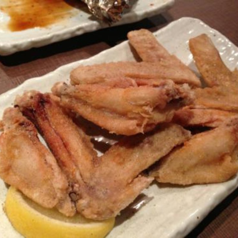 手羽先の唐揚げ(神戸焼鳥 ゆう成)