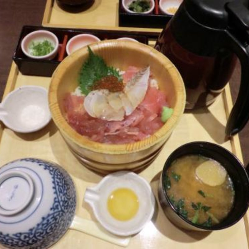 まぐろと真鯛の紅白おひつごはん(おひつごはん四六時中 泉南店 )