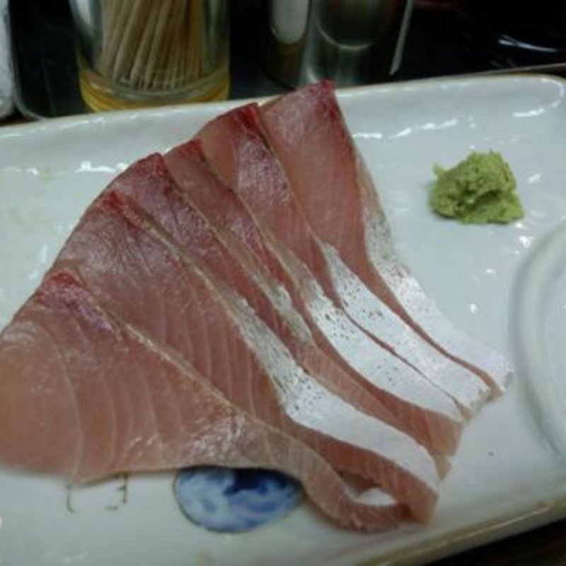 ヒラマサのお造り(鶴吉)