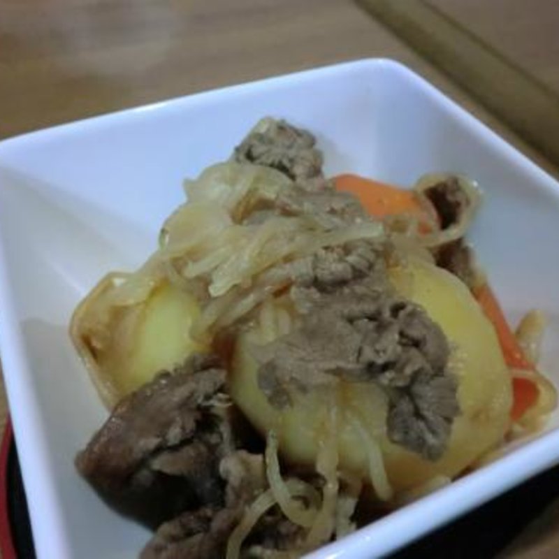 肉じゃが(居酒屋すずらん)