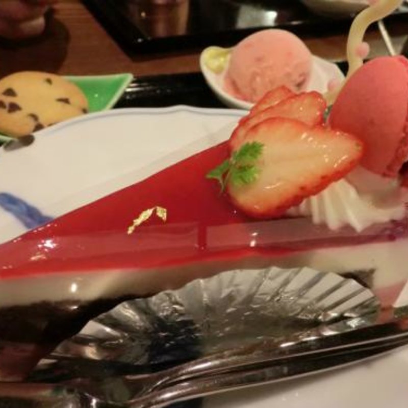 イチゴケーキ(桜珈琲 鳳本店)