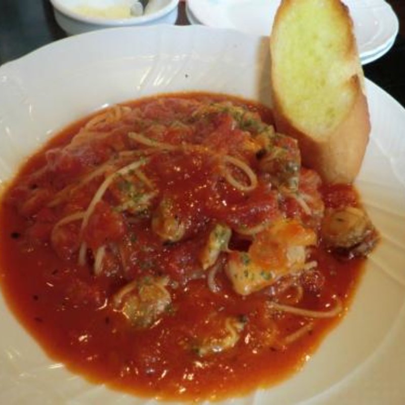 魚介のトマトソースパスタ(清茶館 セピアの森で)
