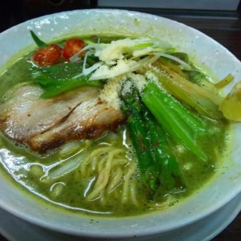 バジル豚骨(うどん・そば処　満力 )