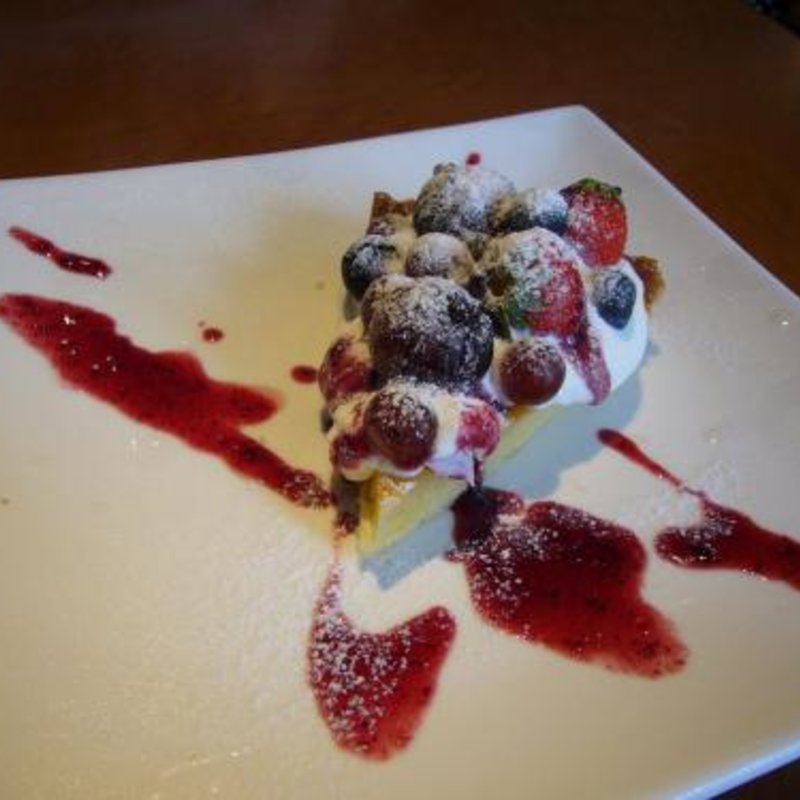 赤い果実のタルト(ダイニングカフェロイドライト)