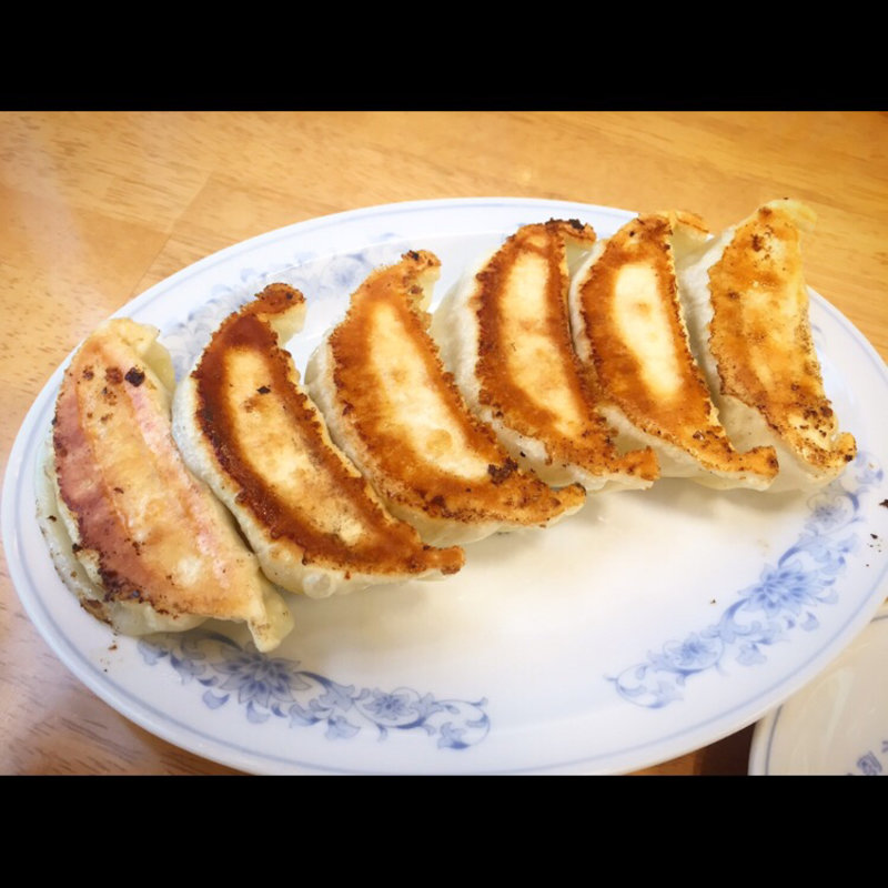 焼き餃子(ぎょうざの満州)