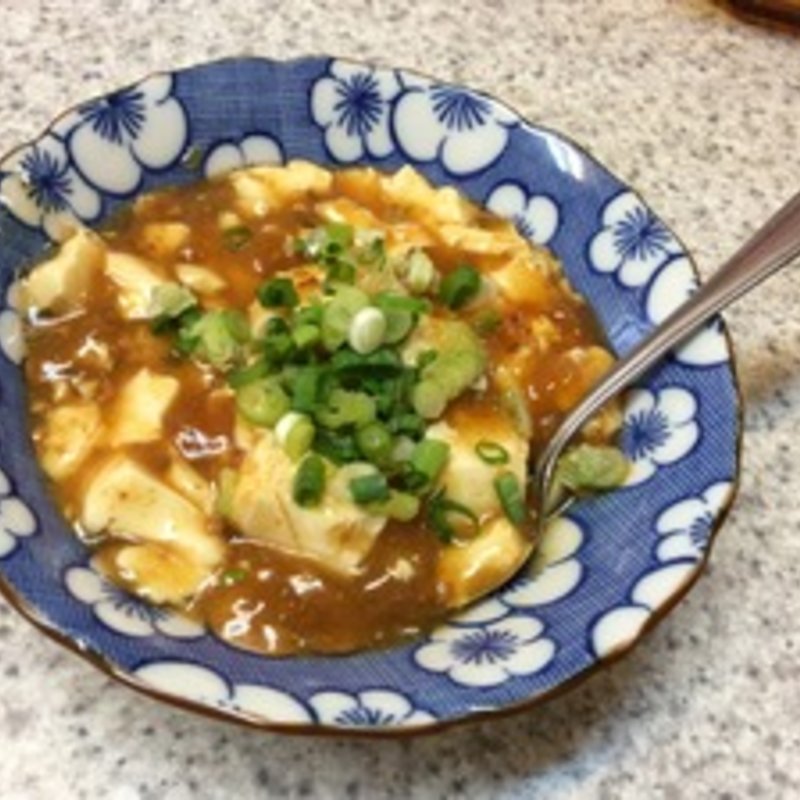 麻婆豆腐(和知万酒店 )