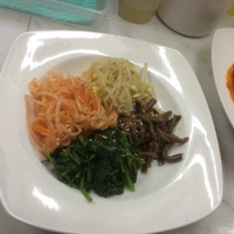 ナムル4種盛(チヂミ亭 )