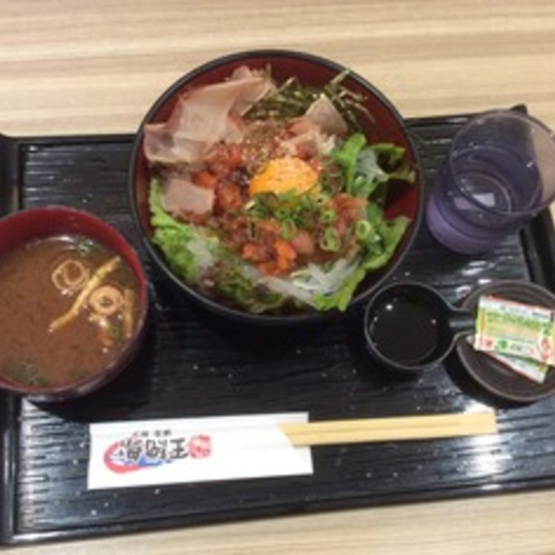 海鮮ユッケ丼(海鮮王 京阪くずはモール店  )