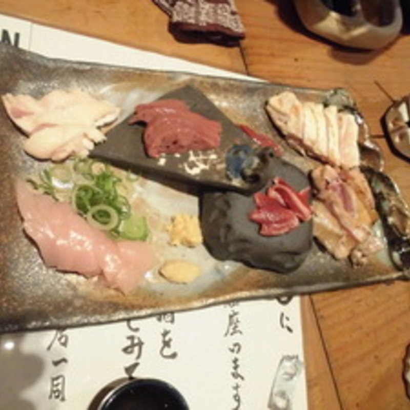 本日の超お造り盛り合わせ(鶏家 六角鶏 堺筋本町店)