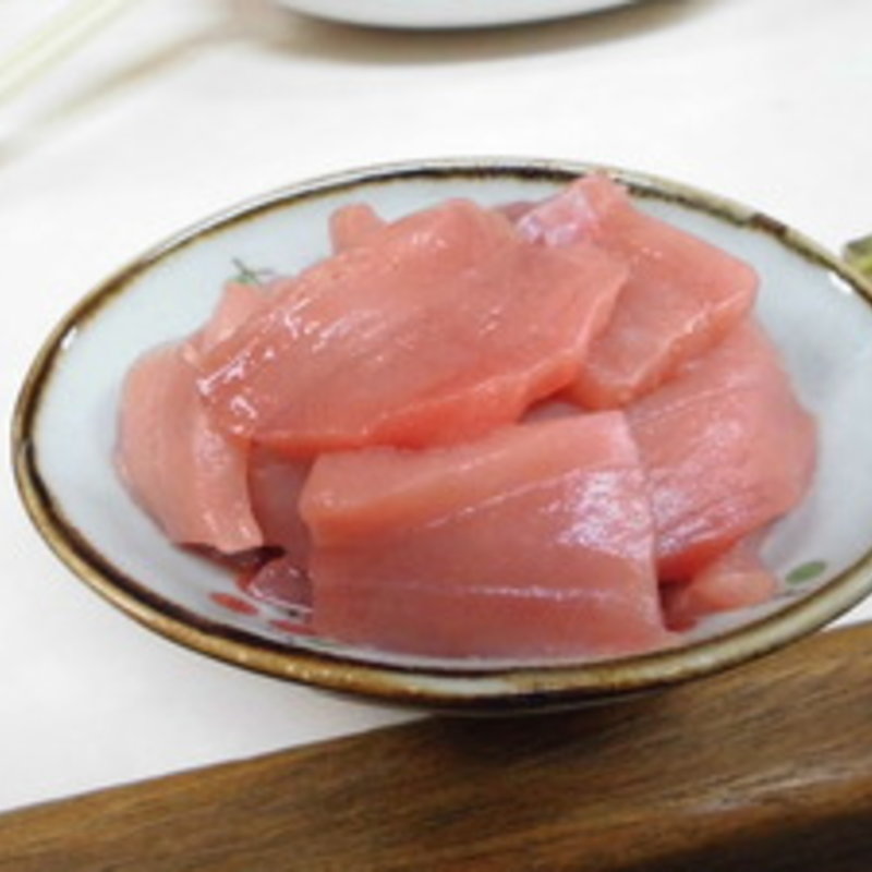 まぐろ(霧島の豚鳥店)