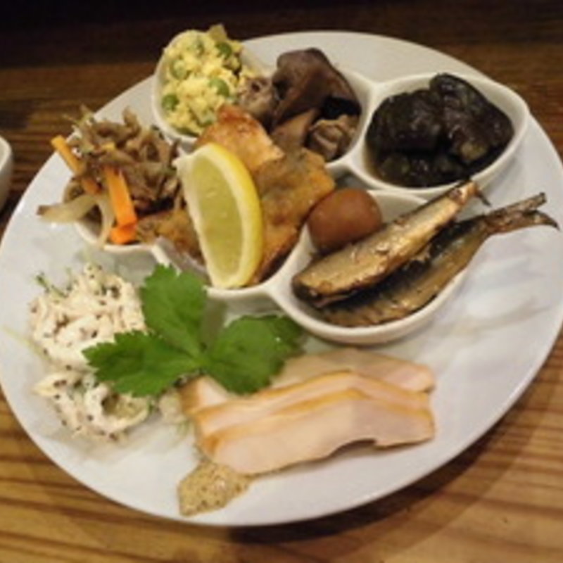 お惣菜色々盛(山葵)