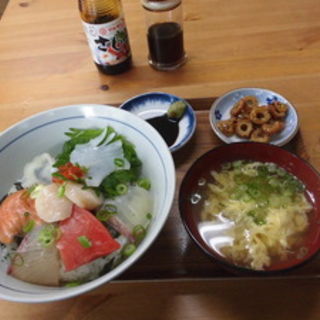 海鮮丼(浜ちゃん  )