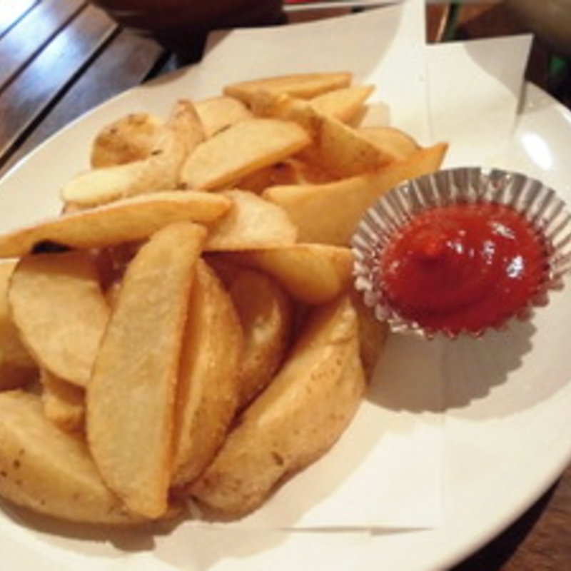 皮付ポテトフライ(遊食屋ぱたや )