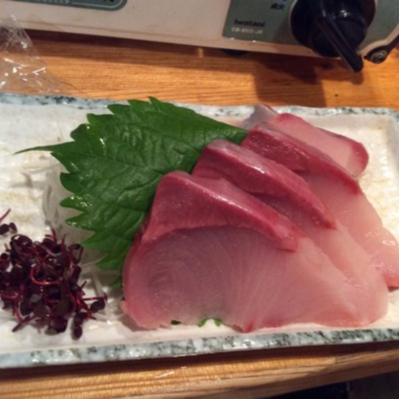 はまちの刺身(まもる)