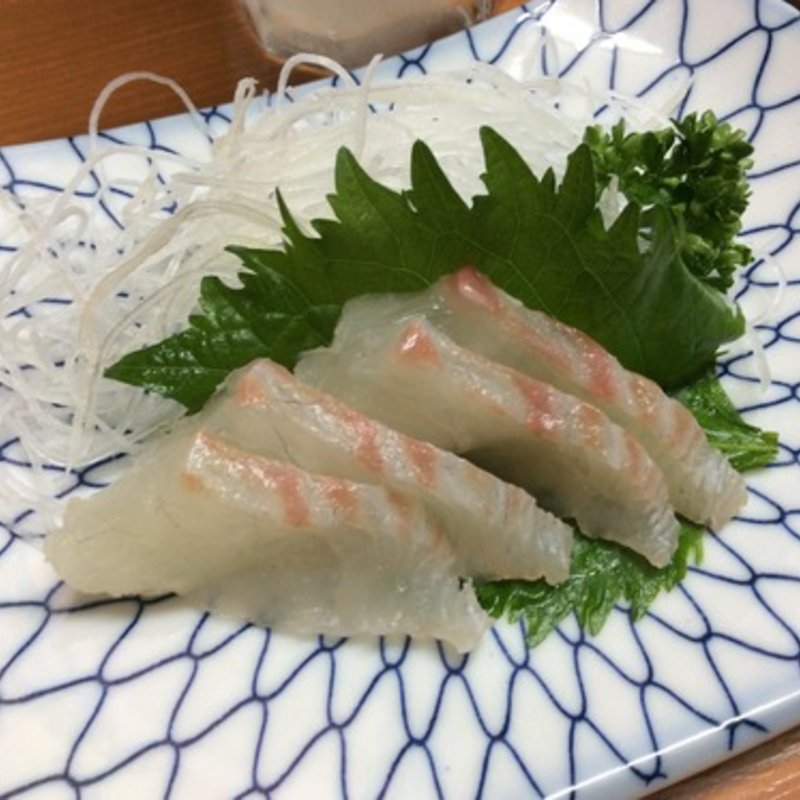 鯛の刺身(あべのひろ )