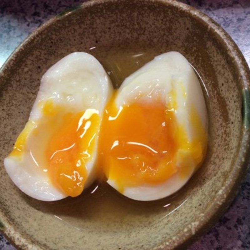 煮玉子(酒場透泉 （サカバトウセン）)