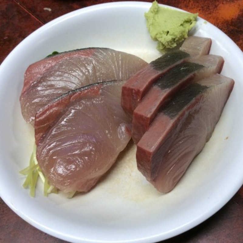 ハマチの造り(奴 )