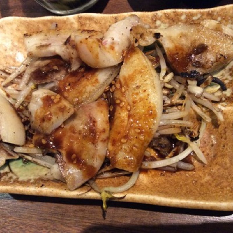 豚ツラミ焼き(七津屋 ホワイティ梅田店 )