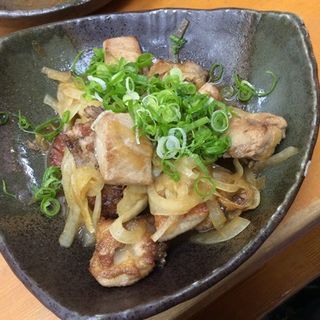 マグロの1口ステーキ(魚介 京橋店 （ウオスケ）)