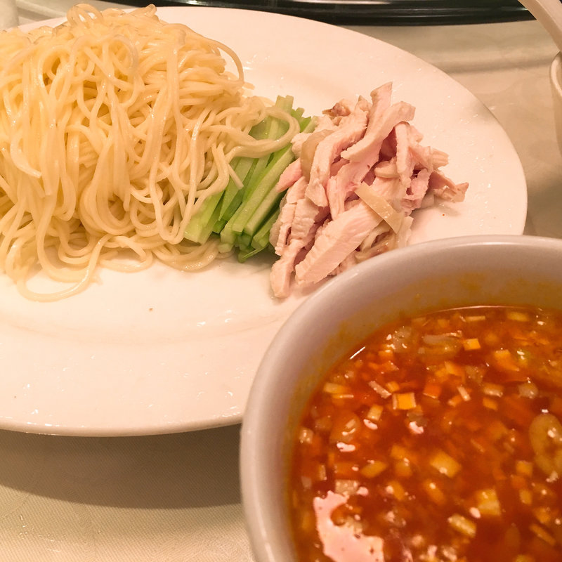 棒々鶏冷麺(四川料理 龍の子)