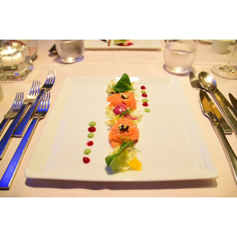 サーモンマリネ(アクアヴィット （AQUAVIT）)