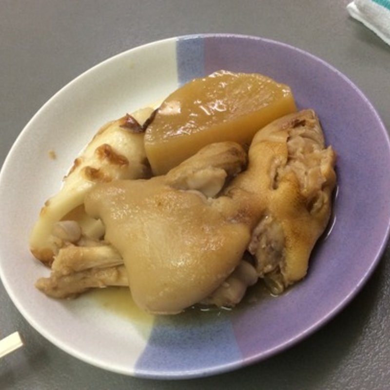 豚足の煮込み(おかん )