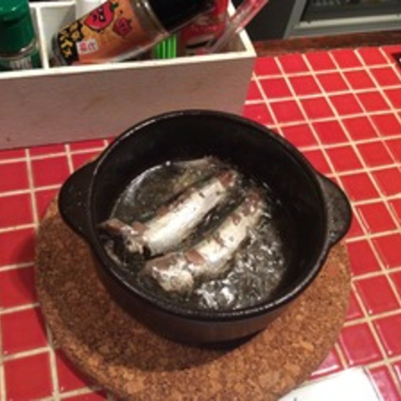 手作りのオイルサーディン(わとい)