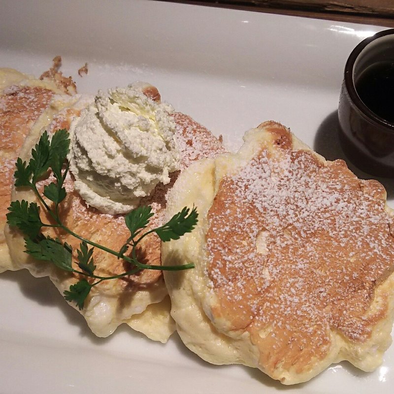 ふわふわスフレパンケーキ(センバキッチン グリーンハウス ハービスプラザ店)