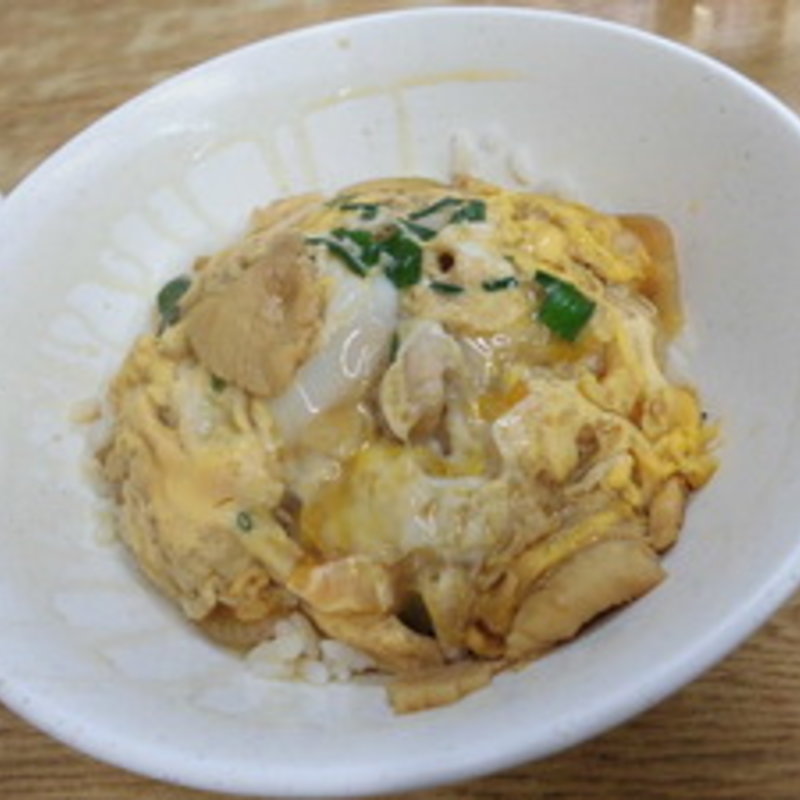 親子丼(さくら食堂)