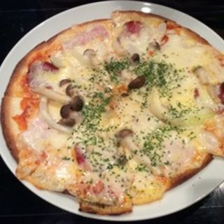 おまかせピザ(明ごころ本店 洋食店)