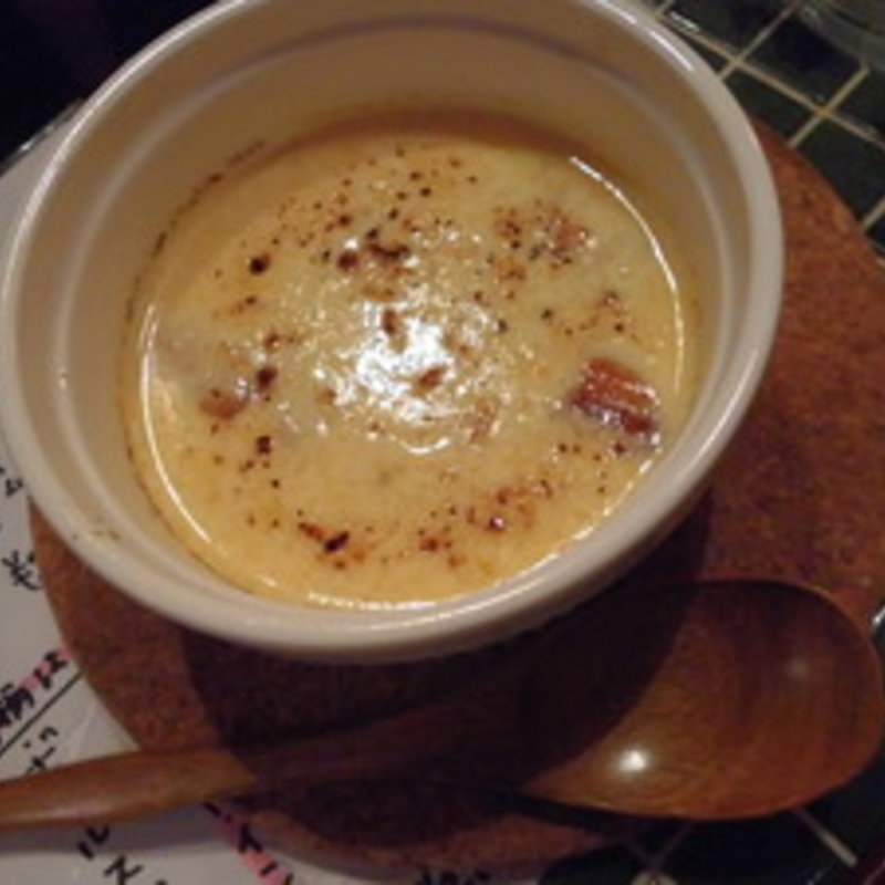 サーモンと玉ねぎのクリームソースグラタン(わとい)