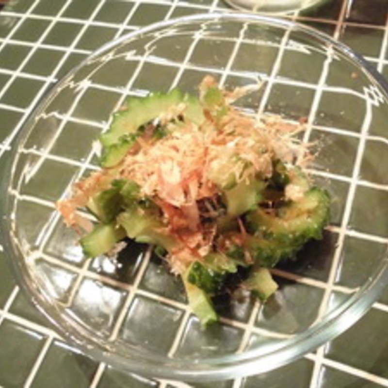 ゴーヤのかつお節醤油(わとい)