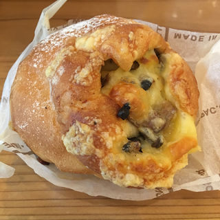きのこチーズパン(かせやCAFE （カセヤカフェ）)